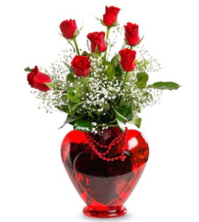Kalp cam içinde 7 adet kırmızı gül  İstanbul Taksim çiçek , çiçekçi , çiçekçilik 
