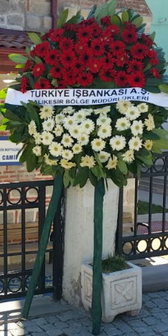 Cenaze iek modeli  stanbul Taksim cicekciler , cicek siparisi 
