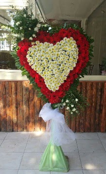 Düğün Nikah pano özel tanzimi  İstanbul Taksim ucuz çiçek gönder 