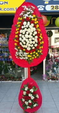  İstanbul Taksim online çiçek gönderme sipariş  Çift katlı düğün nikah çiçeği  İstanbul Taksim çiçek siparişi vermek 
