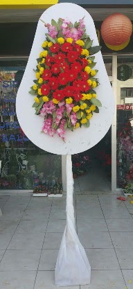 Tek katlı düğün nikah açılış çiçeği  İstanbul Taksim çiçek mağazası , çiçekçi adresleri 