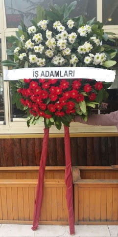Cenaze çiçeği cenaze çiçek modelleri  İstanbul Taksim online çiçekçi , çiçek siparişi 
