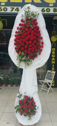 Düğüne nikaha çiçek modeli Ankara  İstanbul Taksim İnternetten çiçek siparişi 
